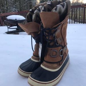 Sorel Joan of arctic